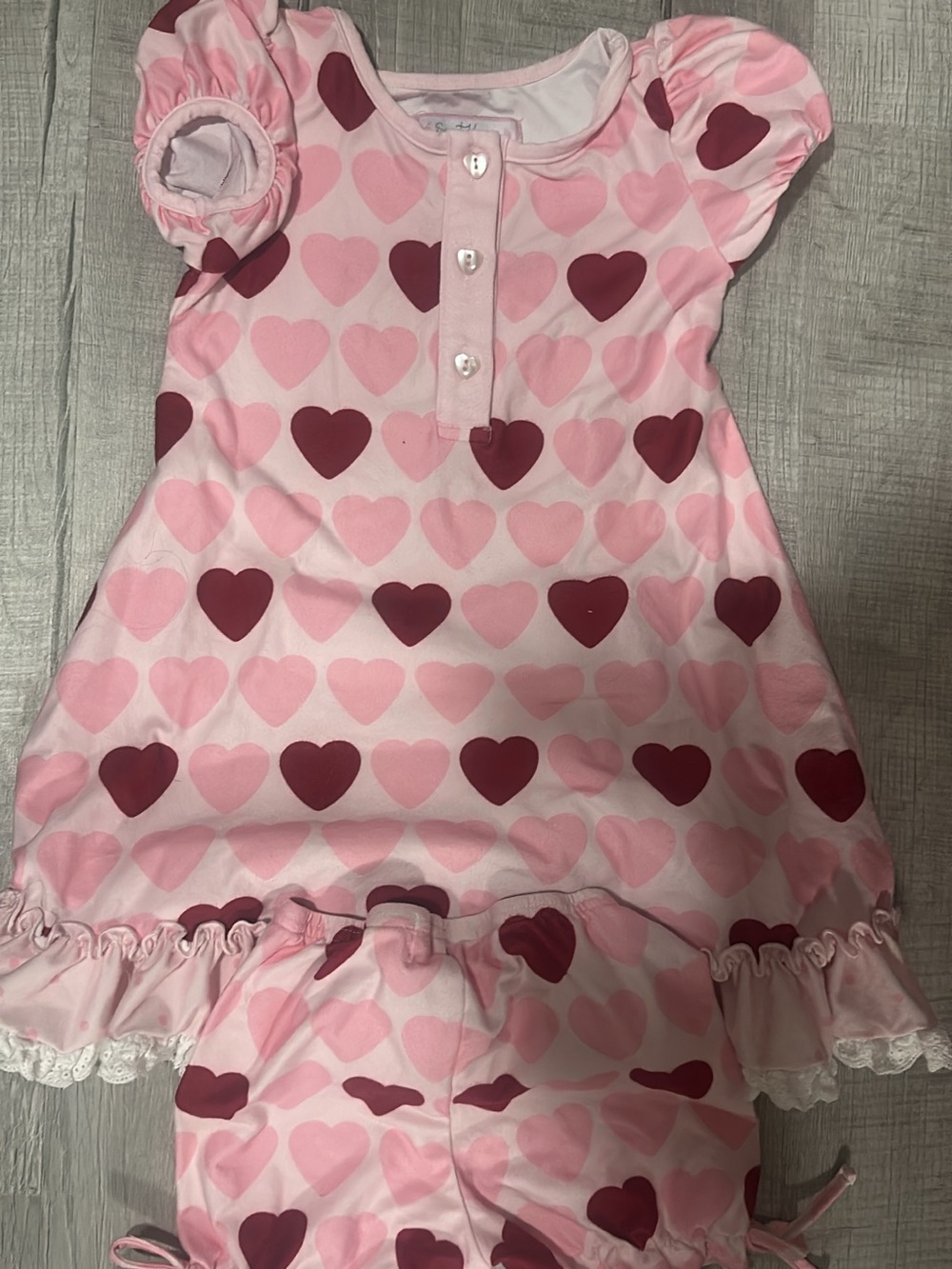 Sweet Honey heart girls night gown 4t
